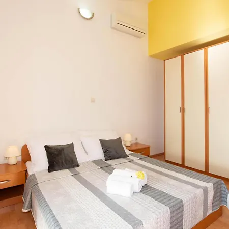 3 Bedroom In *